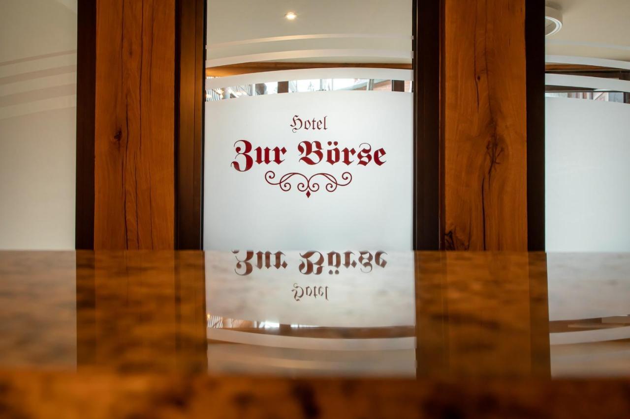 גוסלר Altstadthotel Zur Boerse מראה חיצוני תמונה